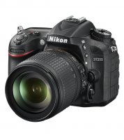 Nikon D7200 With 18-105mm VR Lens Camera