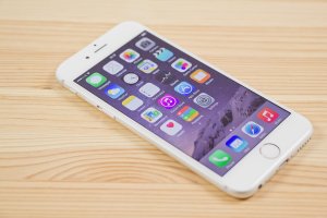 Bonanza Offer: Flat 37% Off On iPhone 6+ Space Grey (16GB)