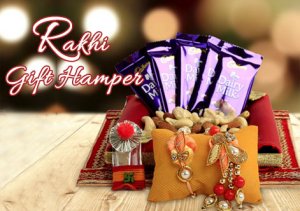 Buy Rakhi hampers with upto 65% discount